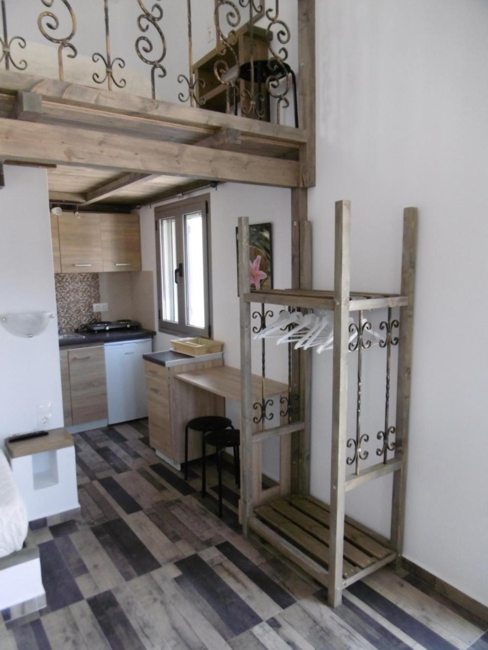 Skyros Koxilas Studios Eksteriør bilde