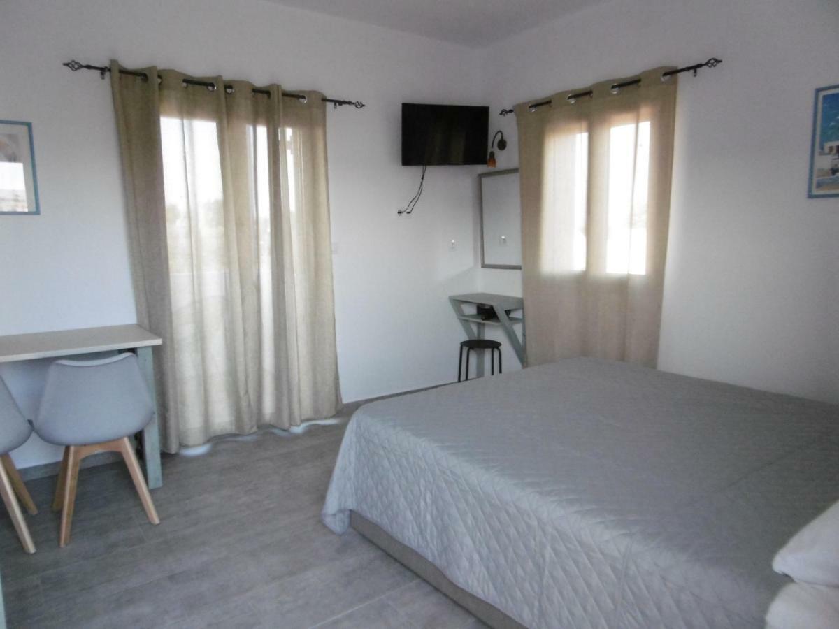 Skyros Koxilas Studios Eksteriør bilde