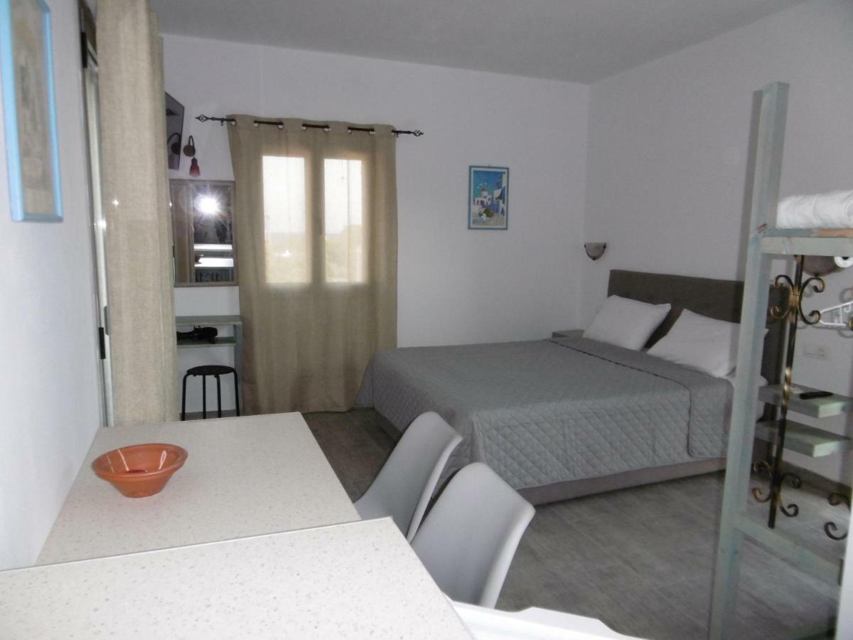 Skyros Koxilas Studios Eksteriør bilde